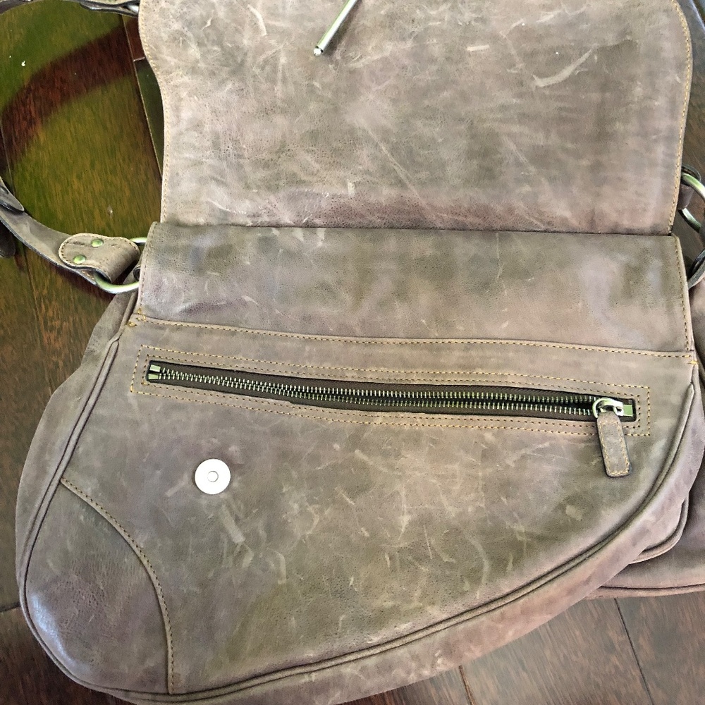CHRISTIAN DIOR, a brown leather "Gaucho Large Double Saddle bag - Picture 3 of 7